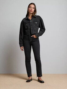 AE77 Straight Crop Jeans Size 31 Black Wash High Rise Raw Hem Denim